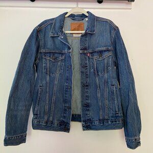 Levi's Men’s Blue Denim Trucker Jacket